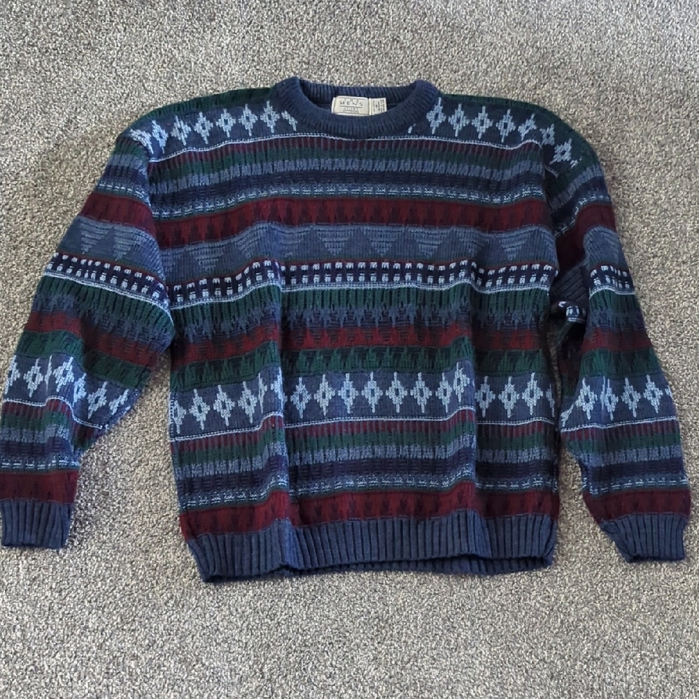 Sears Men's Blue and Red Patterned Crewneck Sweater